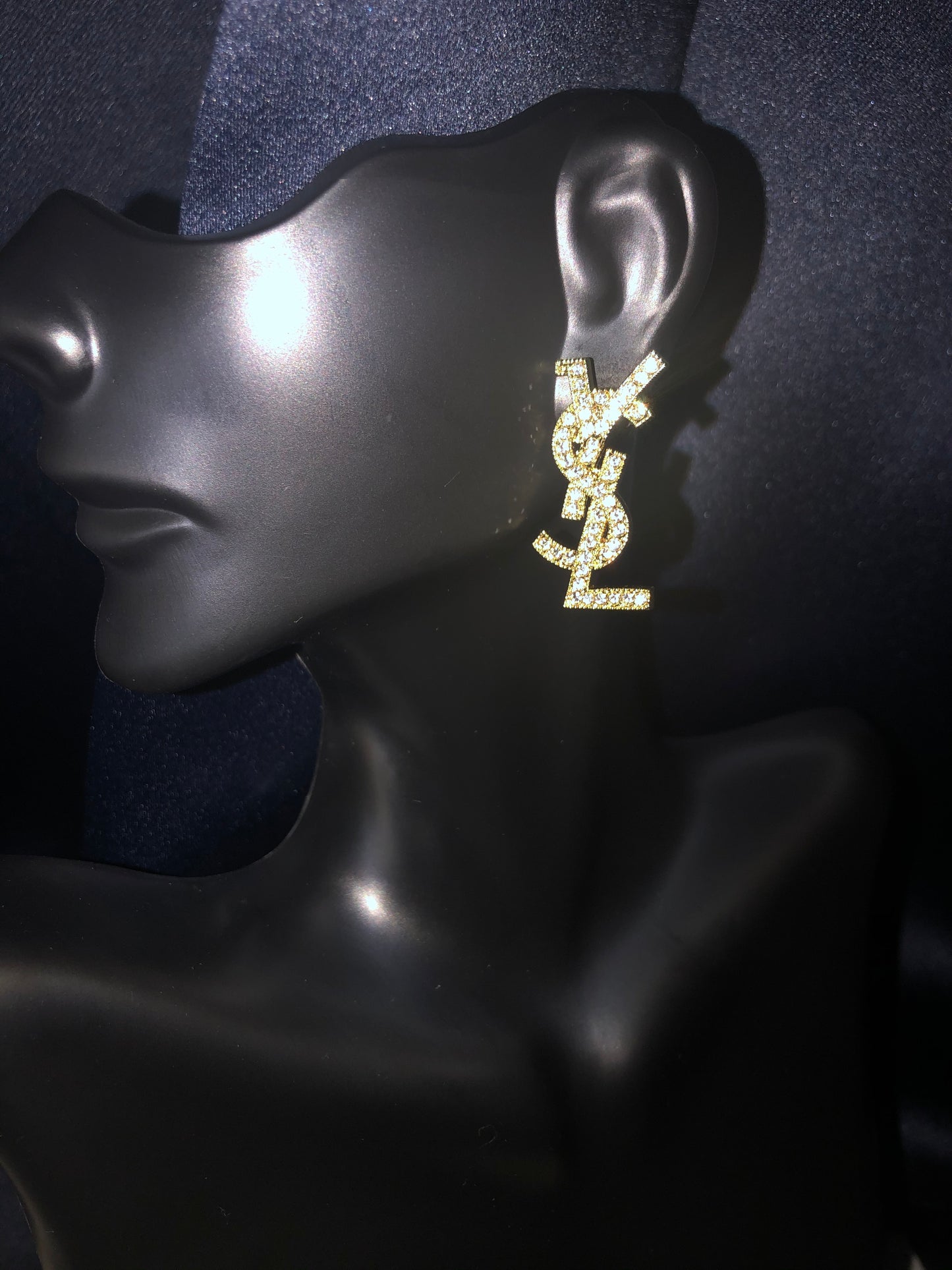 LUX COLLECTION EARRINGS (GOLD OR SILVER)